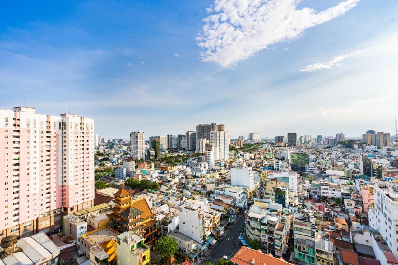 Otis Soho Saigon Balcony Aparthotel 4*